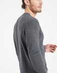 LUKE 2 Round-neck cashmere sweater in anthracite grey