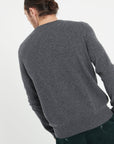 LUKE 2 Round-neck cashmere sweater in anthracite grey