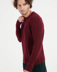 LUKE 2 Round-neck cashmere sweater in burgundy red