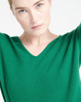 LILLY 2 Emerald green cashmere V-neck sweater