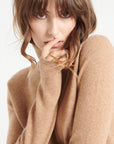 LILLY 3 Camel cashmere turtleneck sweater