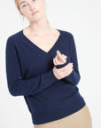 LILLY 6 Cashmere V-neck sweater navy blue