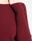 LILLY 12 Round-neck cashmere dress in burgundy red