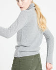 LILLY 19 4-thread cashmere turtleneck sweater light grey