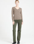 LILLY 20 4-thread cashmere V-neck sweater in taupe