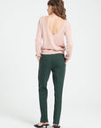 MIA 7 V-back sweater in powder pink cashmere