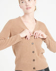 MIA 14 Camel cashmere V-neck cardigan with ribbed stitches