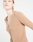 MIA 14 Camel cashmere V-neck cardigan with ribbed stitches