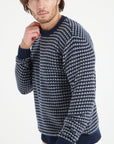 ZACH 3 Round-neck cashmere sweater with 4-thread jacquard pattern in two colors