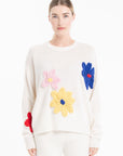 NAMI 27 Round-neck cashmere sweater with hand-embroidered multicolored flowers