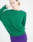 MIA 17 Round-neck cashmere sweater with emerald green chiselled trim