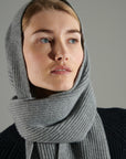 UNI 10 Light grey cashmere 4-ply English rib scarf